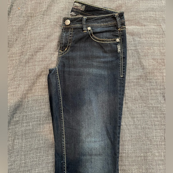 Silver Jeans - Picture 6 of 6